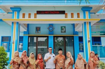 Kegiatan Parenting Bagi Wali Santri Baru